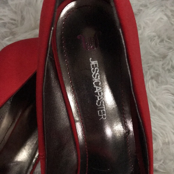 Jessica Paster Red Heels size 8.5 with bows - Picture 11 of 12